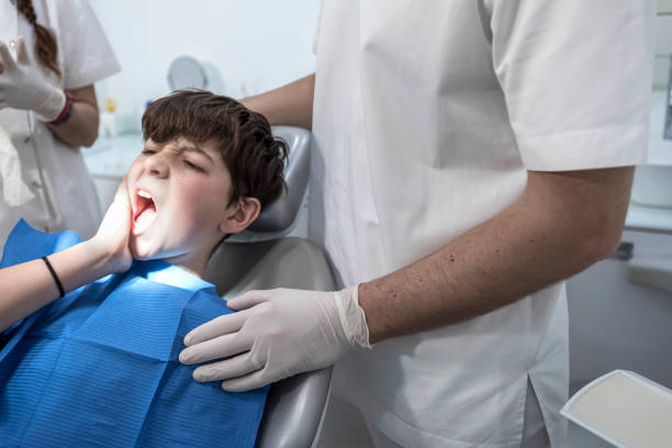 Best Pediatric Emergency Dentist in Bowling Green, FL